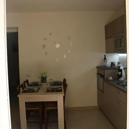 Vacanze Nonna Bice 度假居 *
